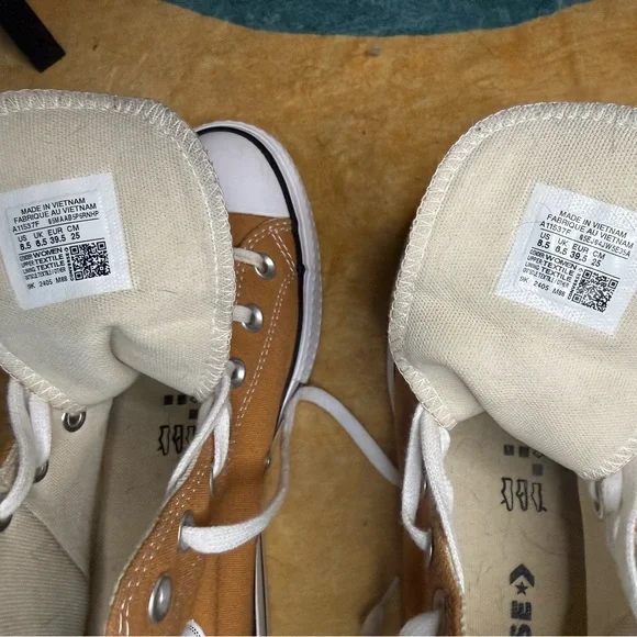 Converse High-Top Sneakers in mustard yellow/orange and White platform - Picture 6 of 8